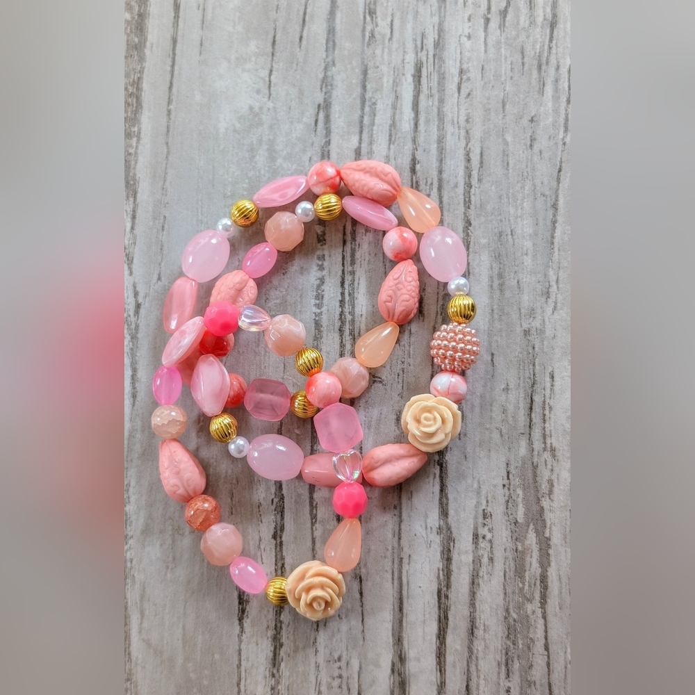 Elegant Pink and Gold Beaded Necklace And Matching Bracelet - Picture 4 of 6